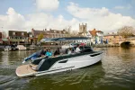 Boat Rentals Guide: Luxury Travel, Private Trips, and Leisure Experiences Around the World