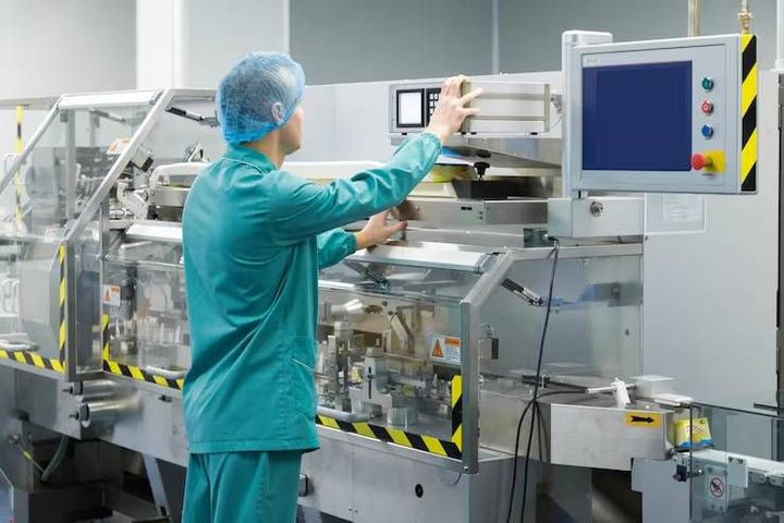 Induction Sealing Machines: Guide to Working Principles and Packaging Processes