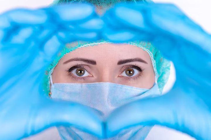 Eye Surgery Recovery Tips: Insights Into Recovery Stages and Eye Care