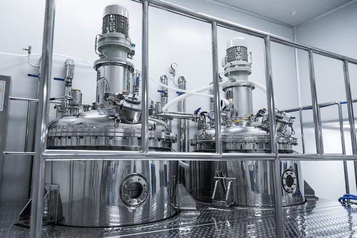 Vacuum Furnaces: Explore Types, Components, and Industrial Applications