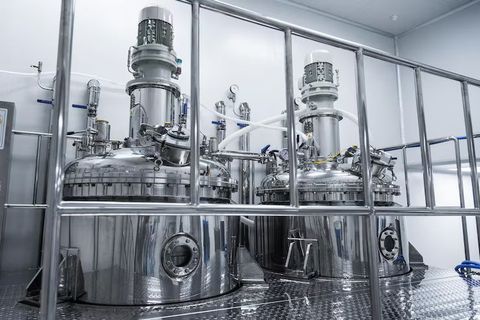 Pharmaceutical Manufacturing Equipment: Explore Types, Functions, and Applications