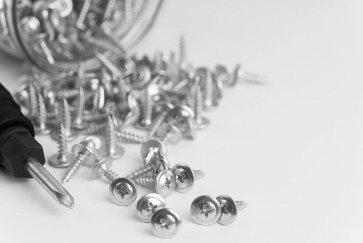 Industrial Fasteners: Guide to Types, Materials, and Practical Insights
