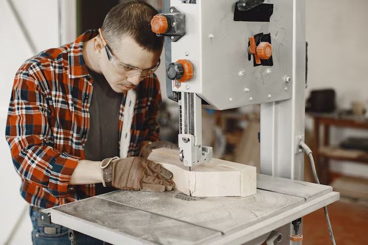 CNC Wood Carving Machines: Explore Their Features and Uses
