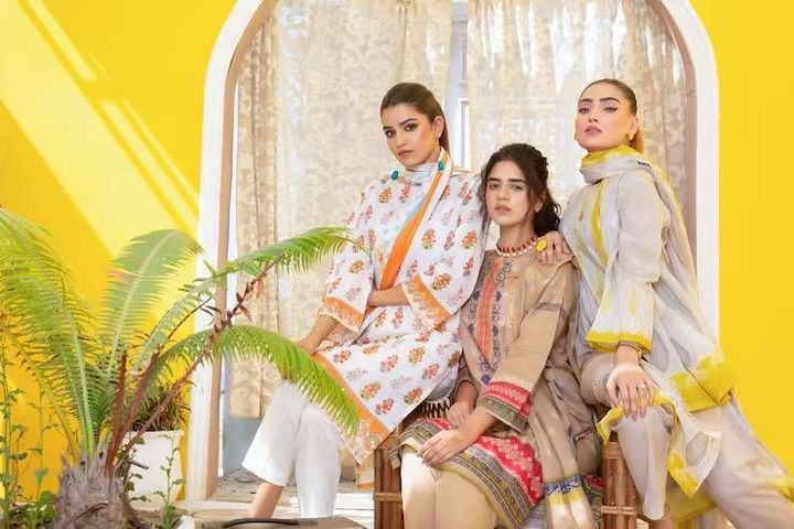 Indo-Western Outfits: Guide to Modern Indian and Western Style Combinations