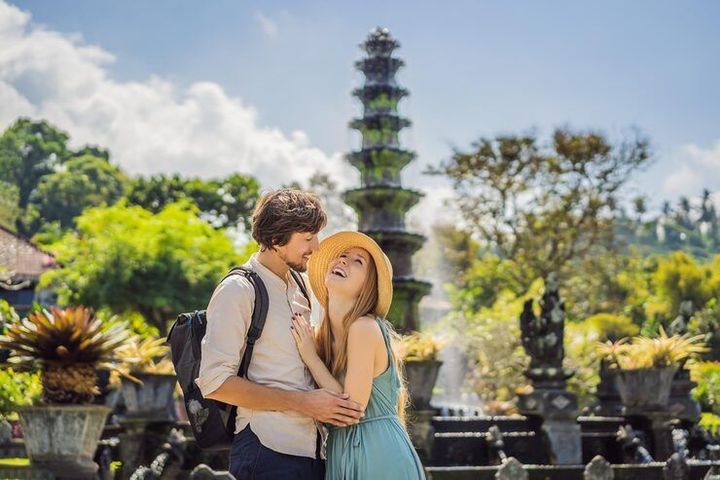 Bali Honeymoon Packages: Guide to Romantic Destinations and Travel Planning