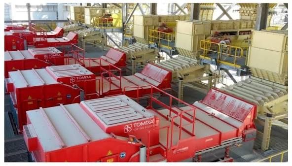 Sensor Based Ore Sorting: An Overview of Modern Sorting Technology