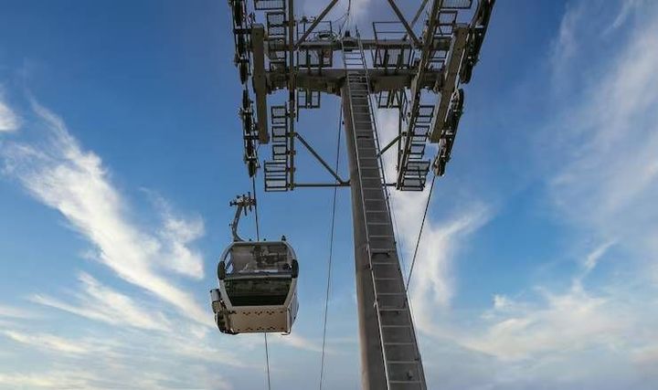 Bucket Elevators: Guide to Design, Operation, and Material Handling Applications