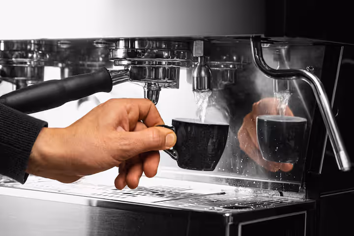 Espresso Machine Guide: Types, Features & Brewing Basics